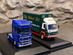 Skala 1/76 Ford Curtainside Lorry - Leslie - F210 fr Atlas