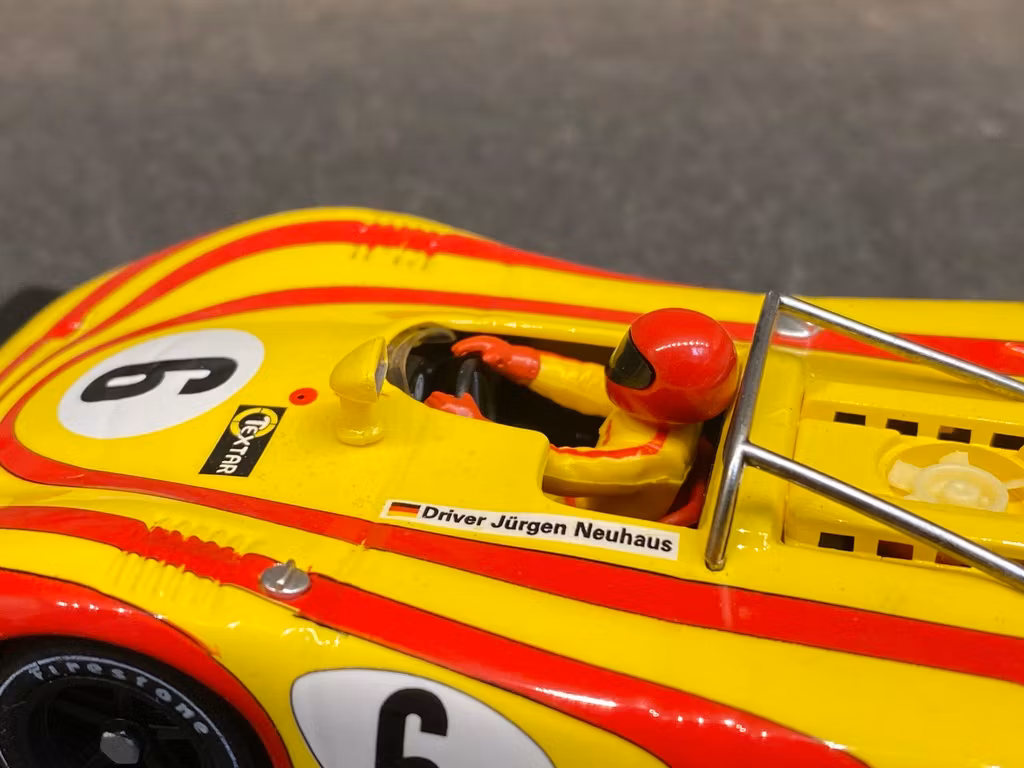 Skala 1/32 Analog GB track slotcar/ Bil t Bilbana: Porsche 917 Spyder - Nurburgring 72