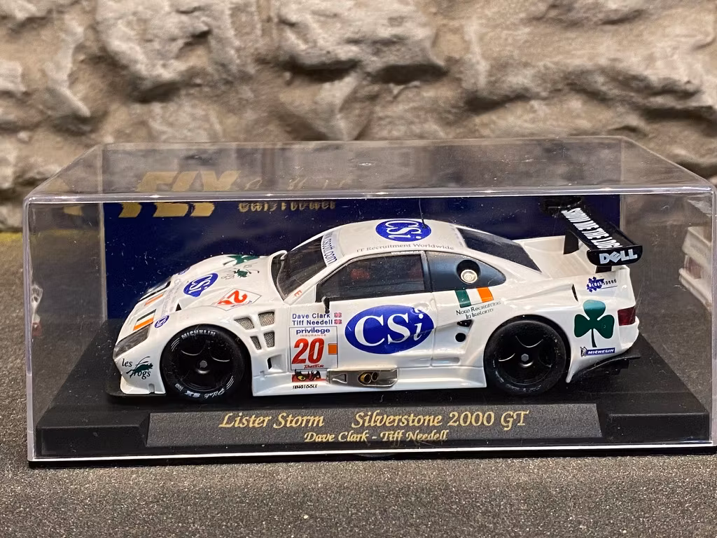 Skala 1/32 Analog FLY slotcar/ Bil t Bilbana: Lister Storm - Silverstone 2000 GT