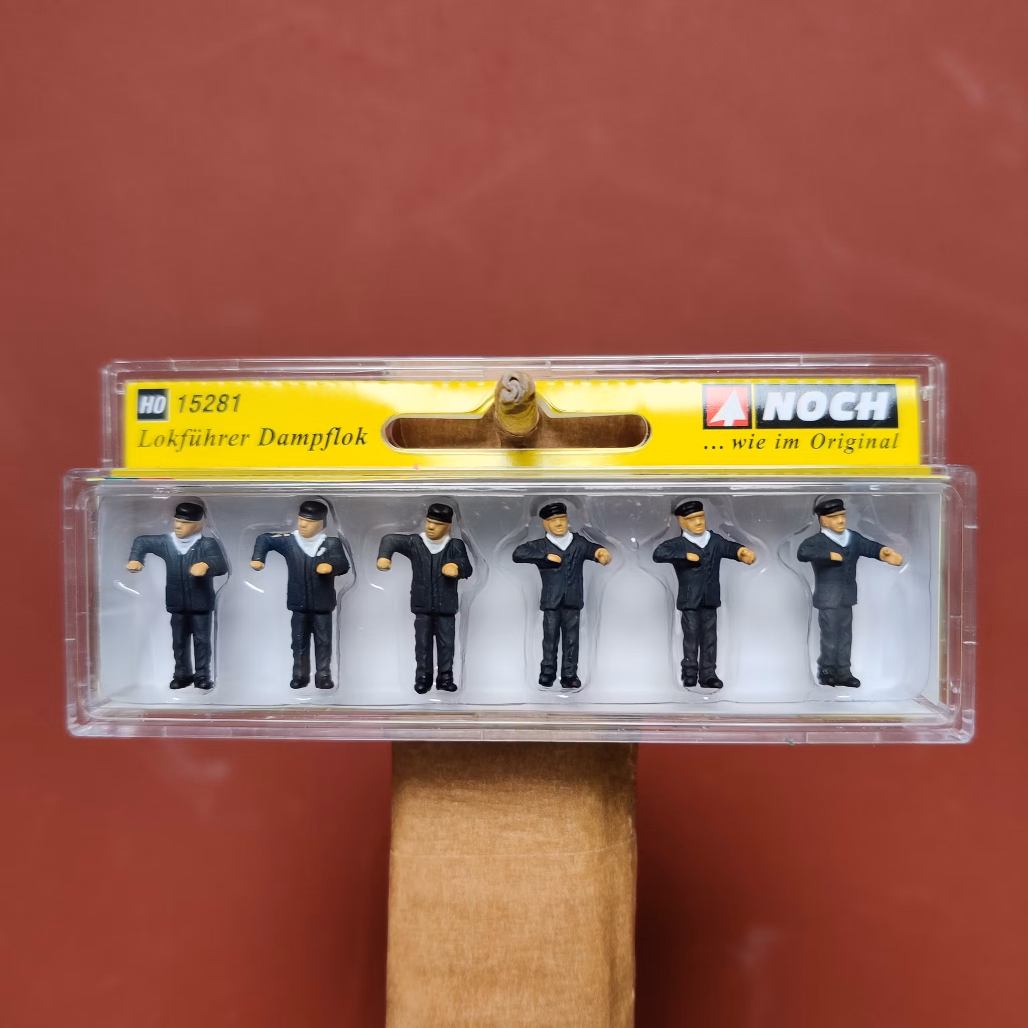 NOCH 15281 Skala H0, Figurer Ångloksförare/Figures Engine Drivers Steam Locomotive