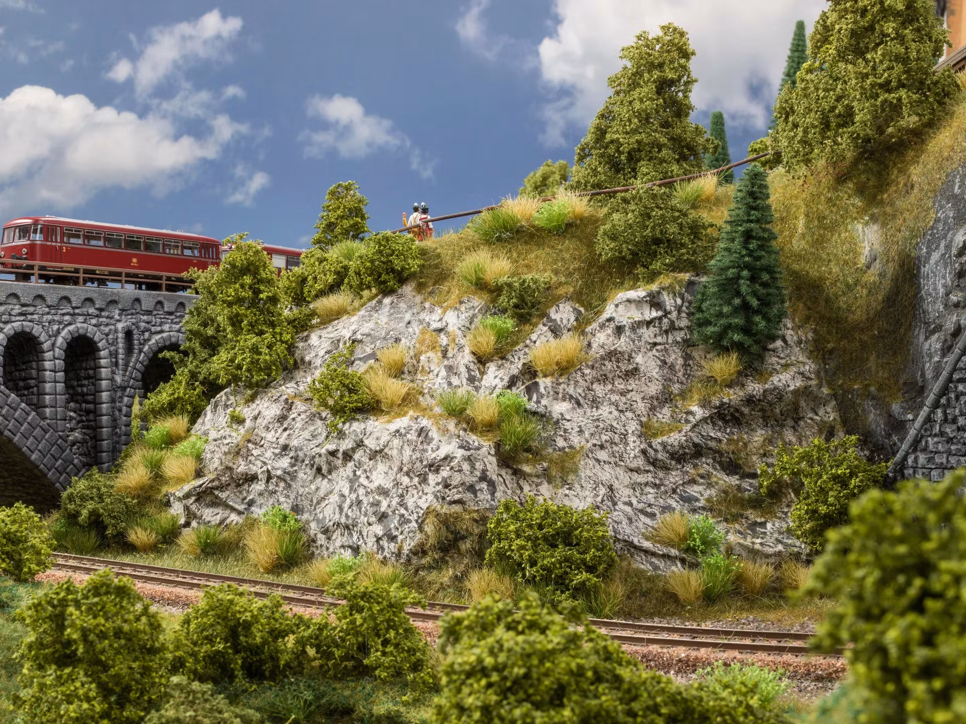 NOCH 60305 Skrynkelpapper Berg/Wrinkle Rocks “Großvenediger”, Storlek/Size 45 x 25,5 cm