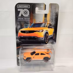 Skala 1/64 MATCHBOX - 70 years Special Edition - Mazda MX 21'