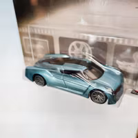 Skala 1/64 HOT WHEELS Premium - Jay Leno's Garage - EcoJet