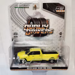 Skala 1/64 - RAM 3500 Big Horn 19' "Dually Drivers" fr GreenLight