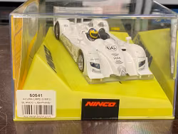 Skala 1/32 Analog NINCO Bil till Bilbana: Ninco Acura LMP2 No.66 (((XM))) Lightning White
