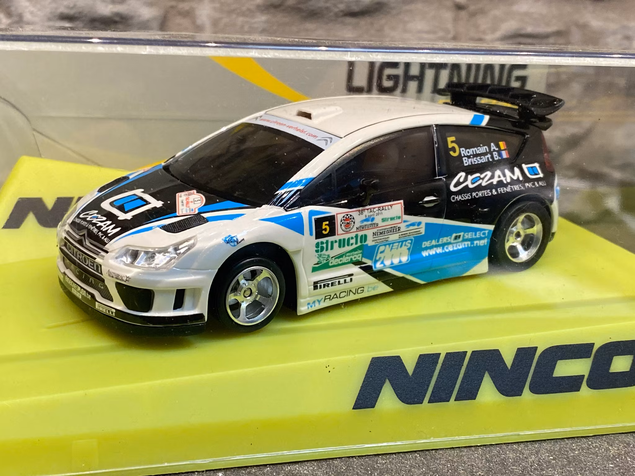 Skala 1/32 Analog Bil till Bilbana: Citroen C4 WRC - Cezam, Lightning fr NINCO