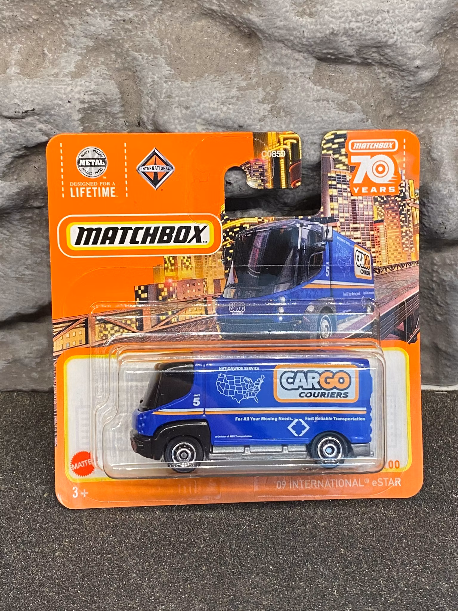 Skala 1/64 Matchbox - International eSTAR 09', Blue