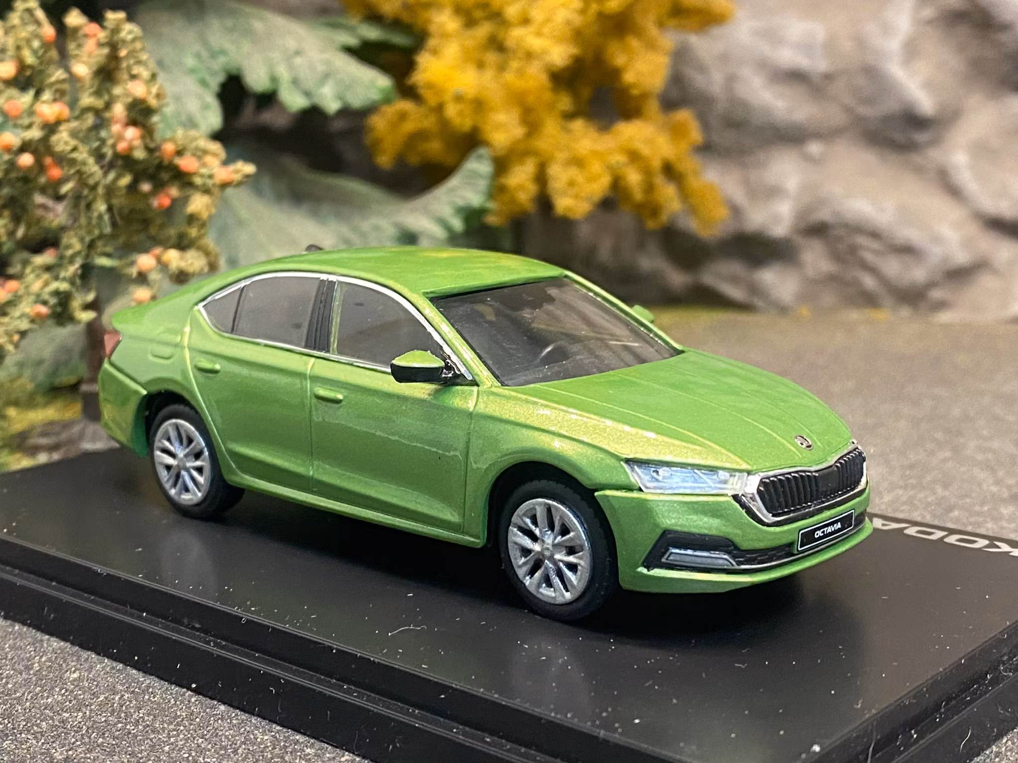 Skala 1/43 Škoda Octavia IV Combi 2020' Zelená Májová Metaliza, fr Abrex