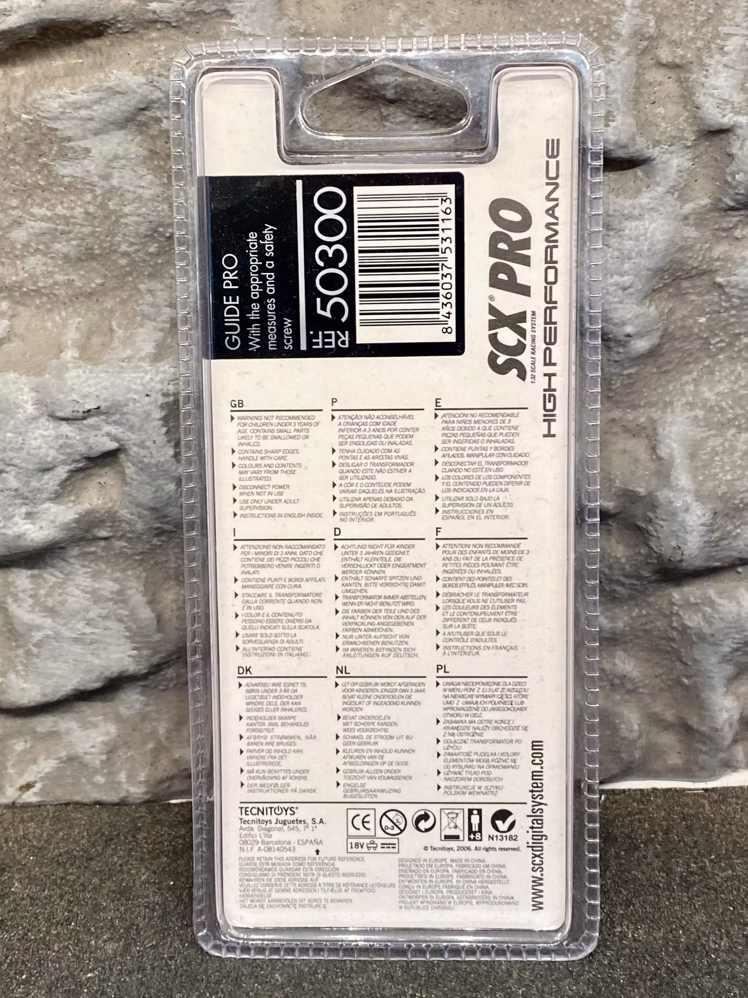 Skala 1/24 Accessories fr SCX PRO: 3 pcs Guide with Braids