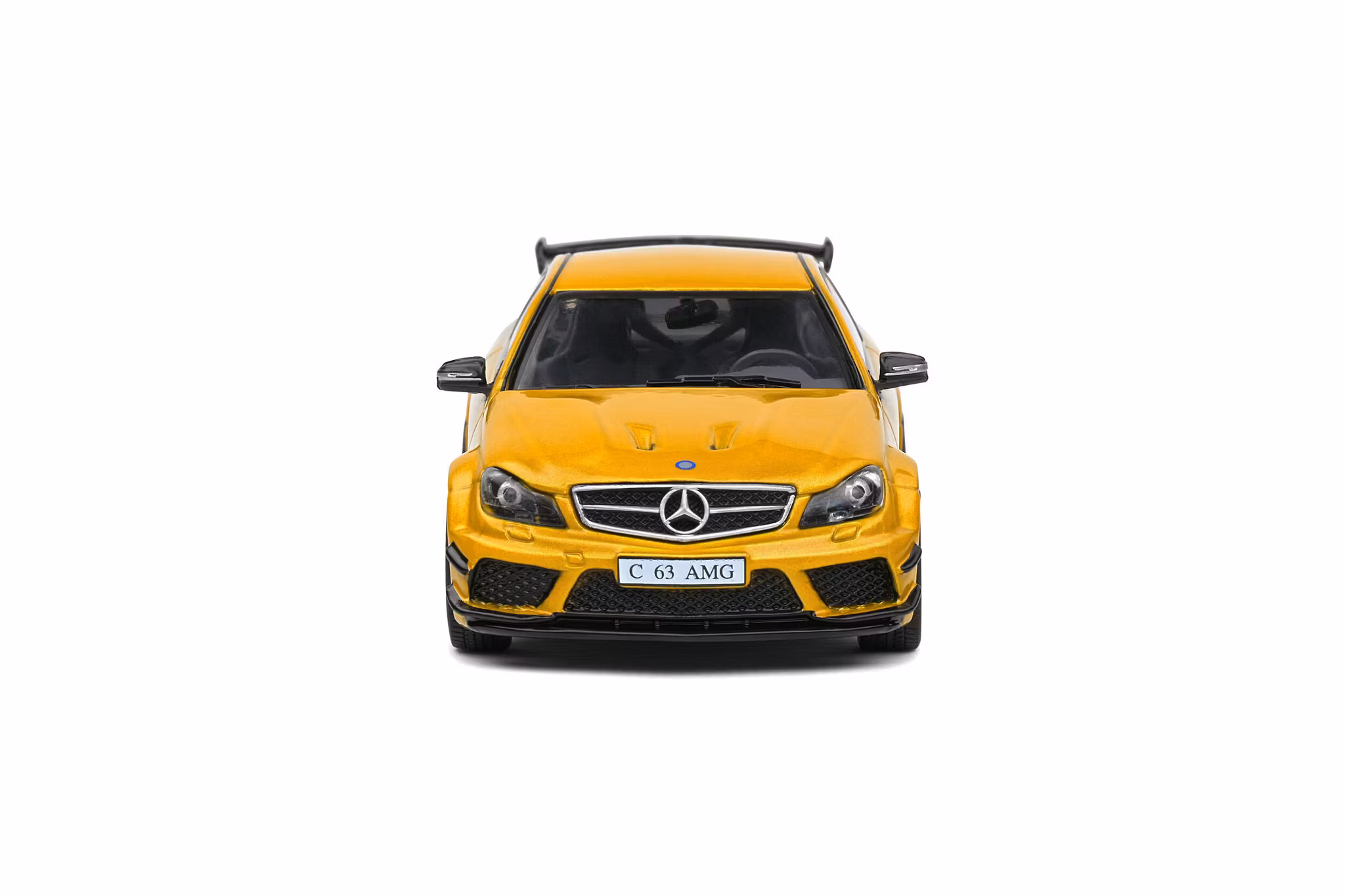 Skala 1/43 Mercedes-Benz C63 AMG Black series, Solarbeam yellow, 2012' fr Solido