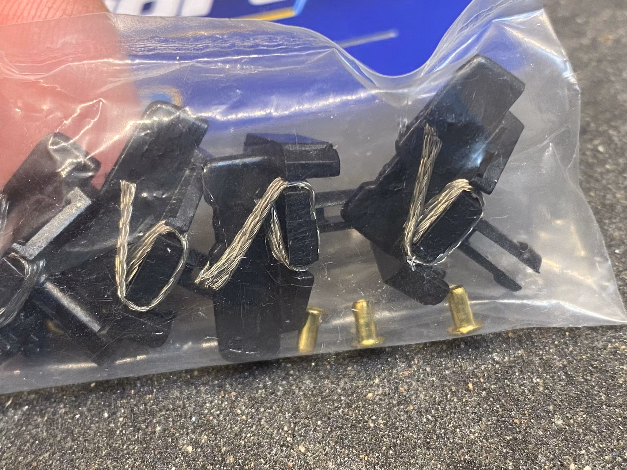 Skala 1/32 Accessories to Scalextric: Guide blades C8071, 4-pack, Old Version