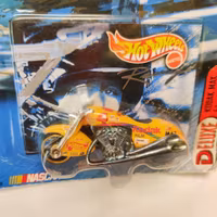 Skala 1/64 Hot Wheels Racing, NASCAR "Scorchin Scoter" Kodak MAX Film