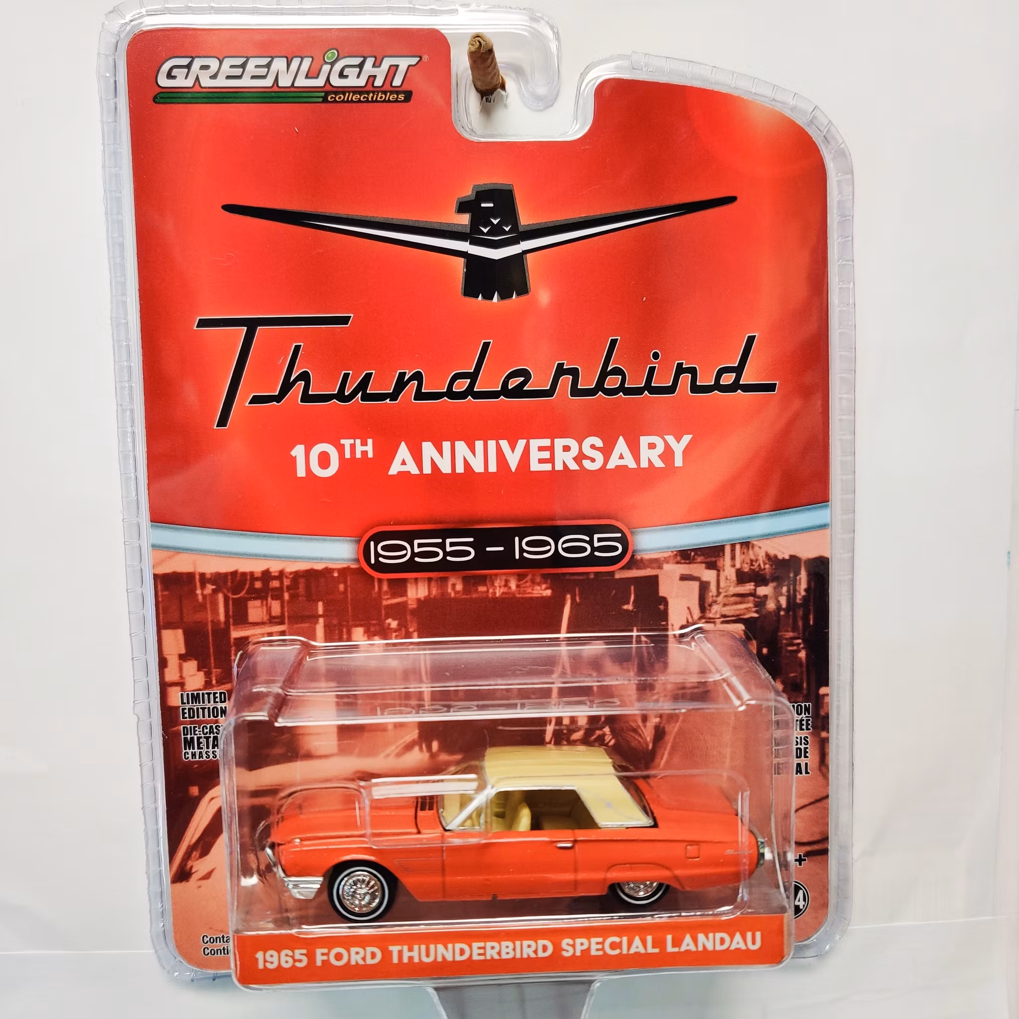 Skala 1/64 Ford Thunderbird Special Landau 65' "10th Anniversary 55-65" fr Greenlight