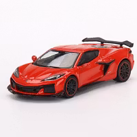 Skala 1/64 - Chevrolet Corvette Z06 2023, Torch Red fr MINI GT