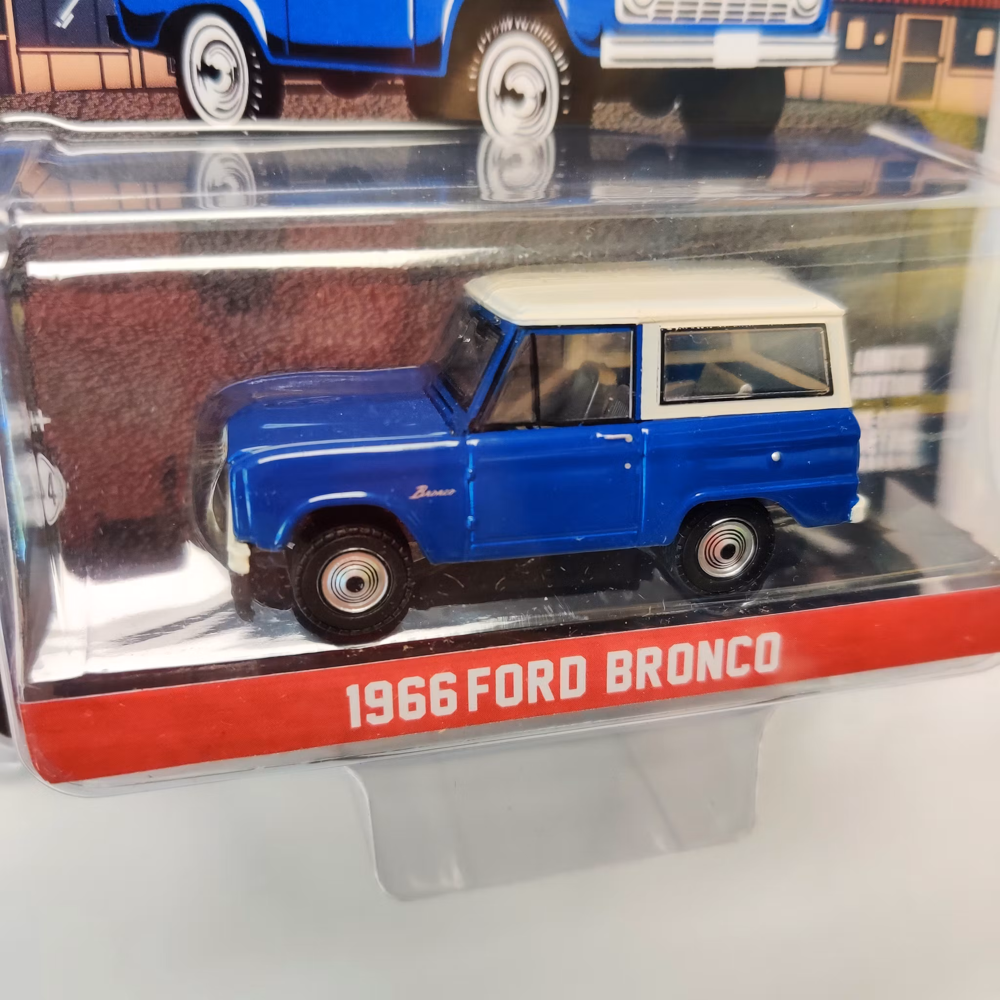Skala 1/64 Ford Bronco 66' "Woodward Dream Cruise" fr Greenlight Excl.