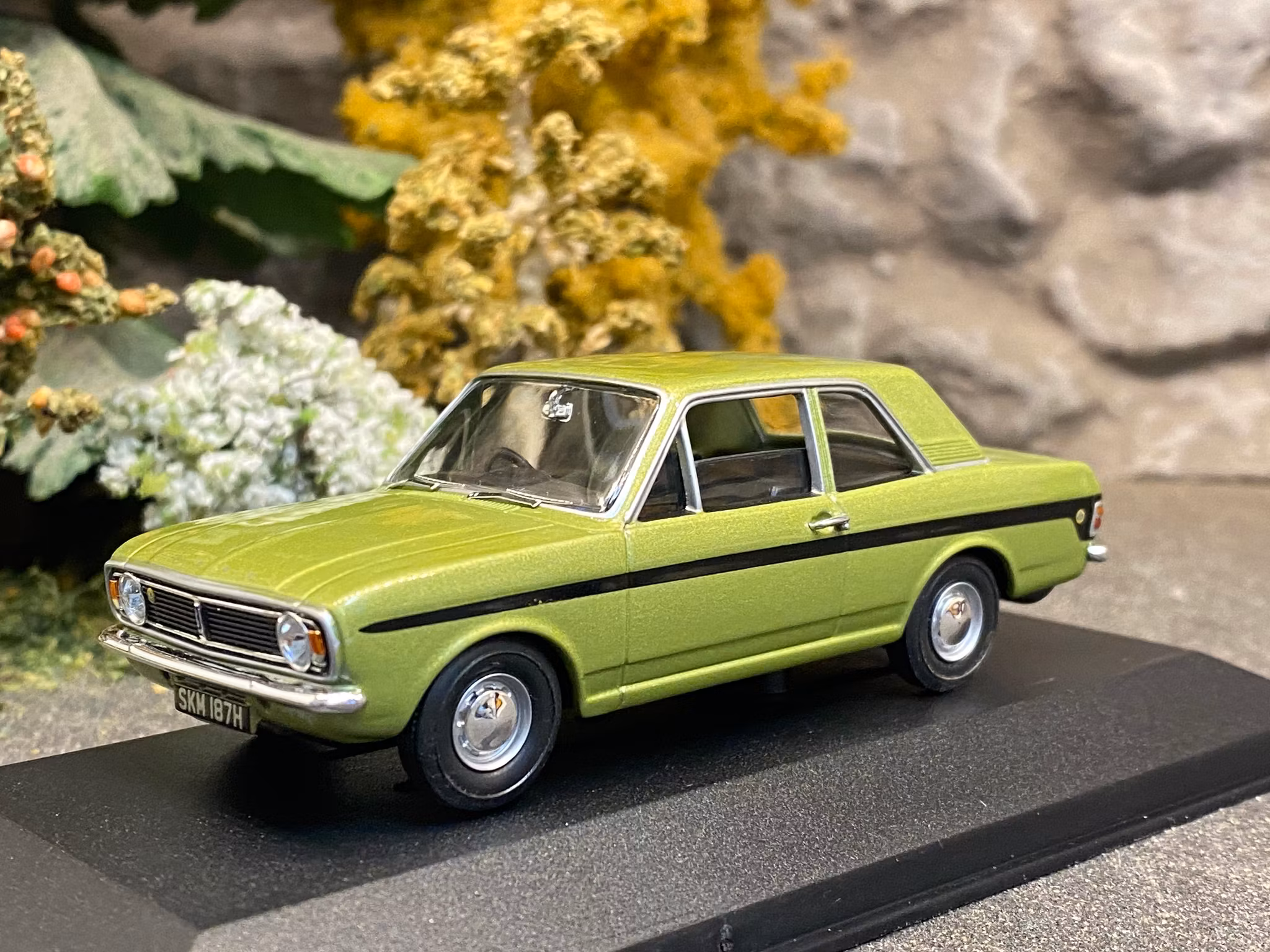 Skala 1/43 Ford Cortina MKII Lotus, Fern Green fr Corgi Vanguards