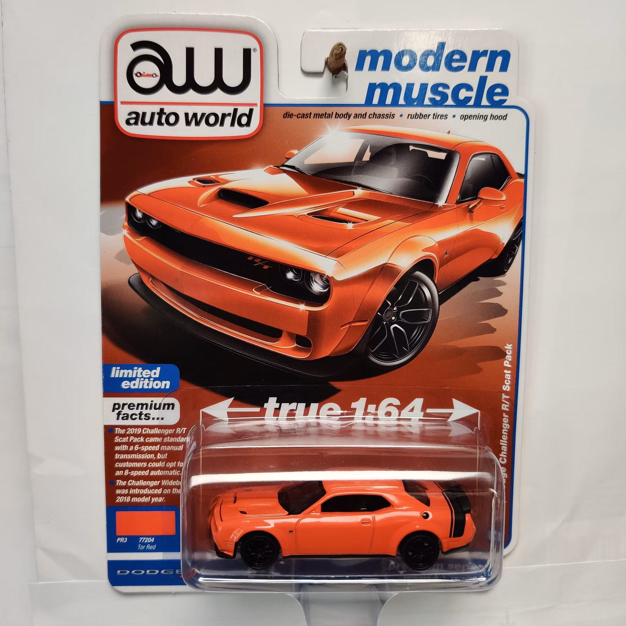 Skala 1/64 - Dodge Challenger R/T Scat Pack 19' Rel.3 Ver.A från Auto World