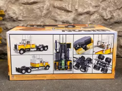 Skala 1/32 Plastic kit: Chevy Bison - The Magnificent Beast fr Revell