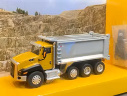 Skala 1/64 CAT CT660 OX Stampede Dump Truck fr DM Diecast Masters