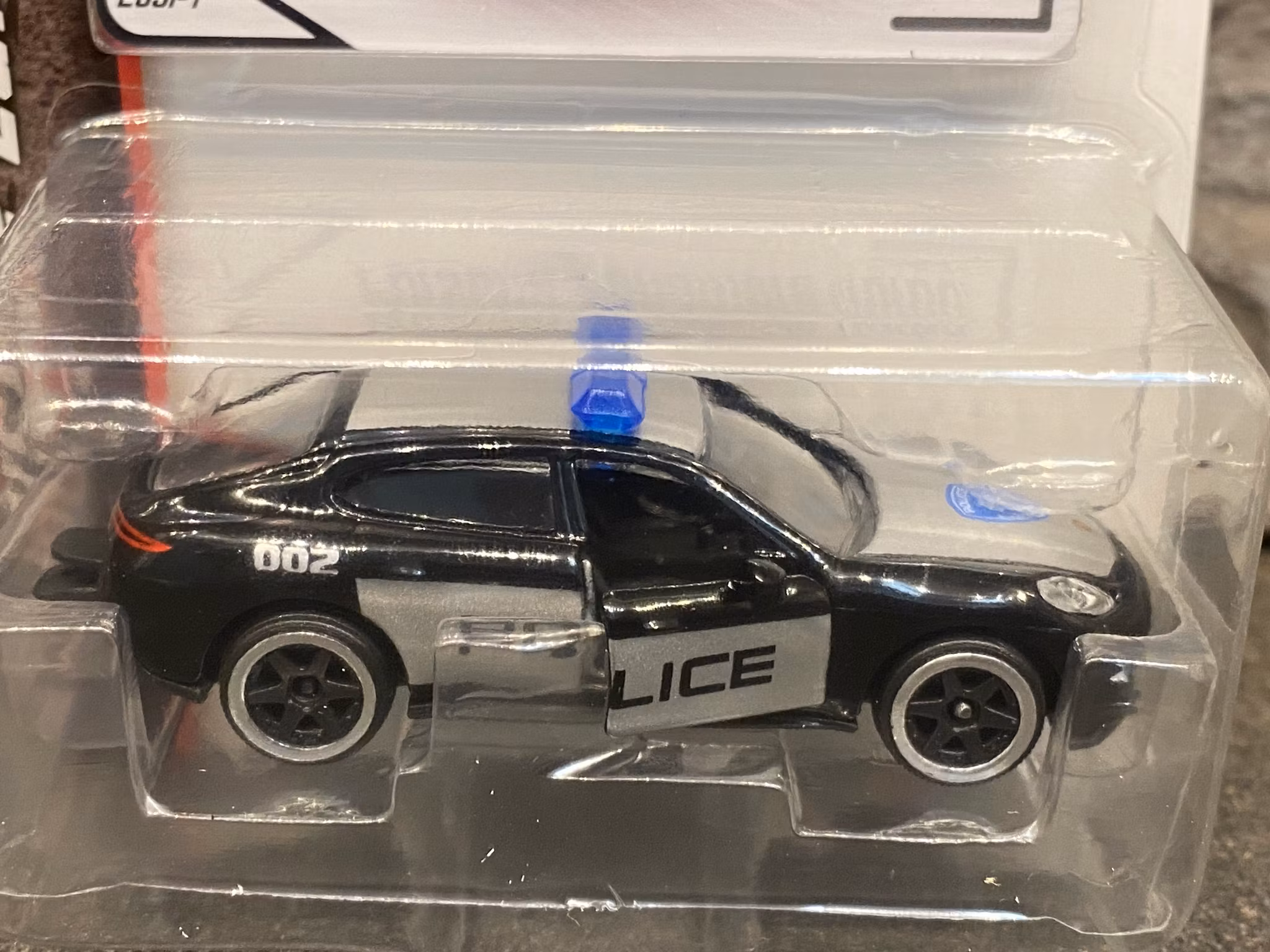 NEW! Skala 1/64 Porsche Panamera Turbo - Police fr Majorette - Porsche Edition