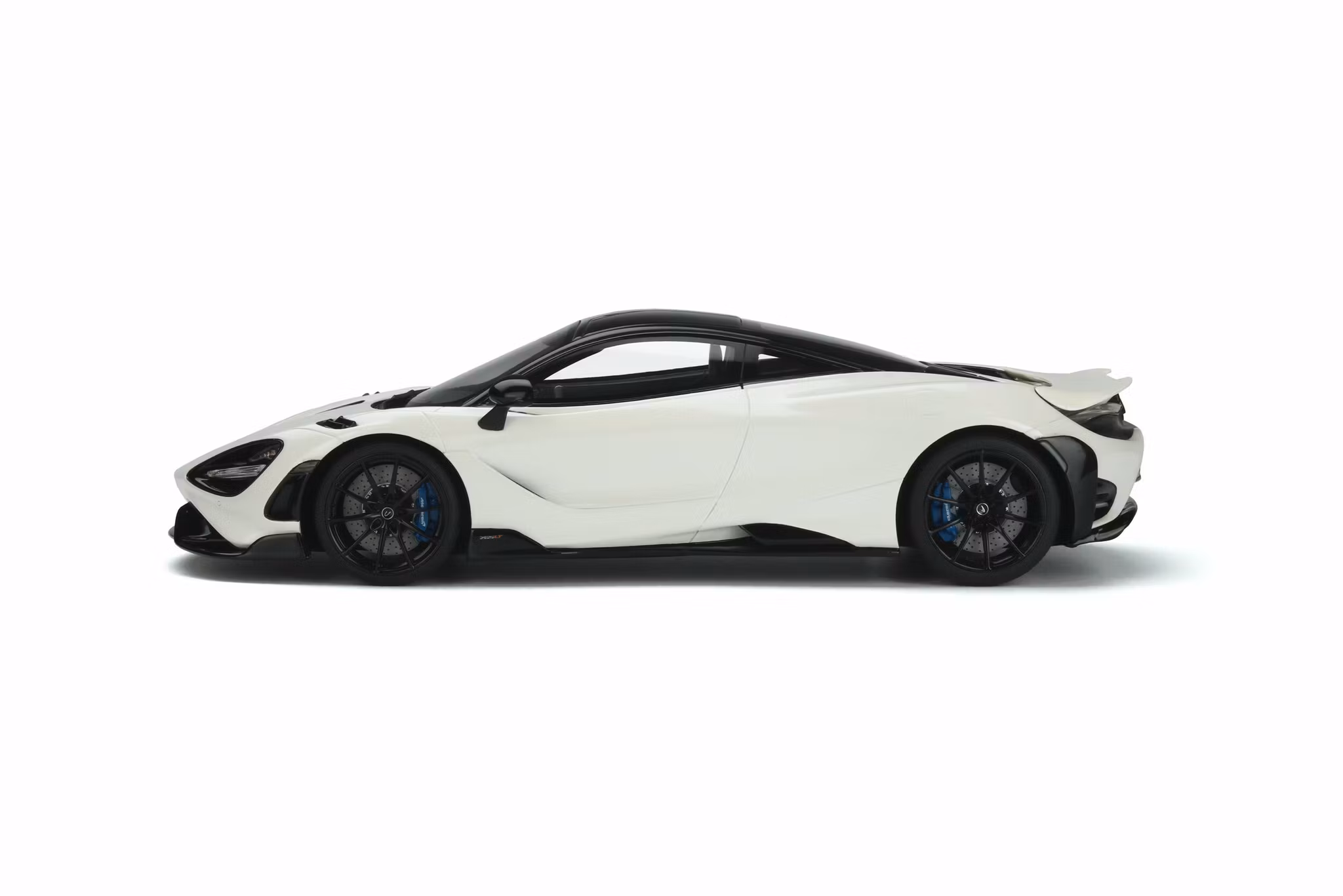 Skala 1/18 McLaren 765 LT fr GT Spirit (GT-861)