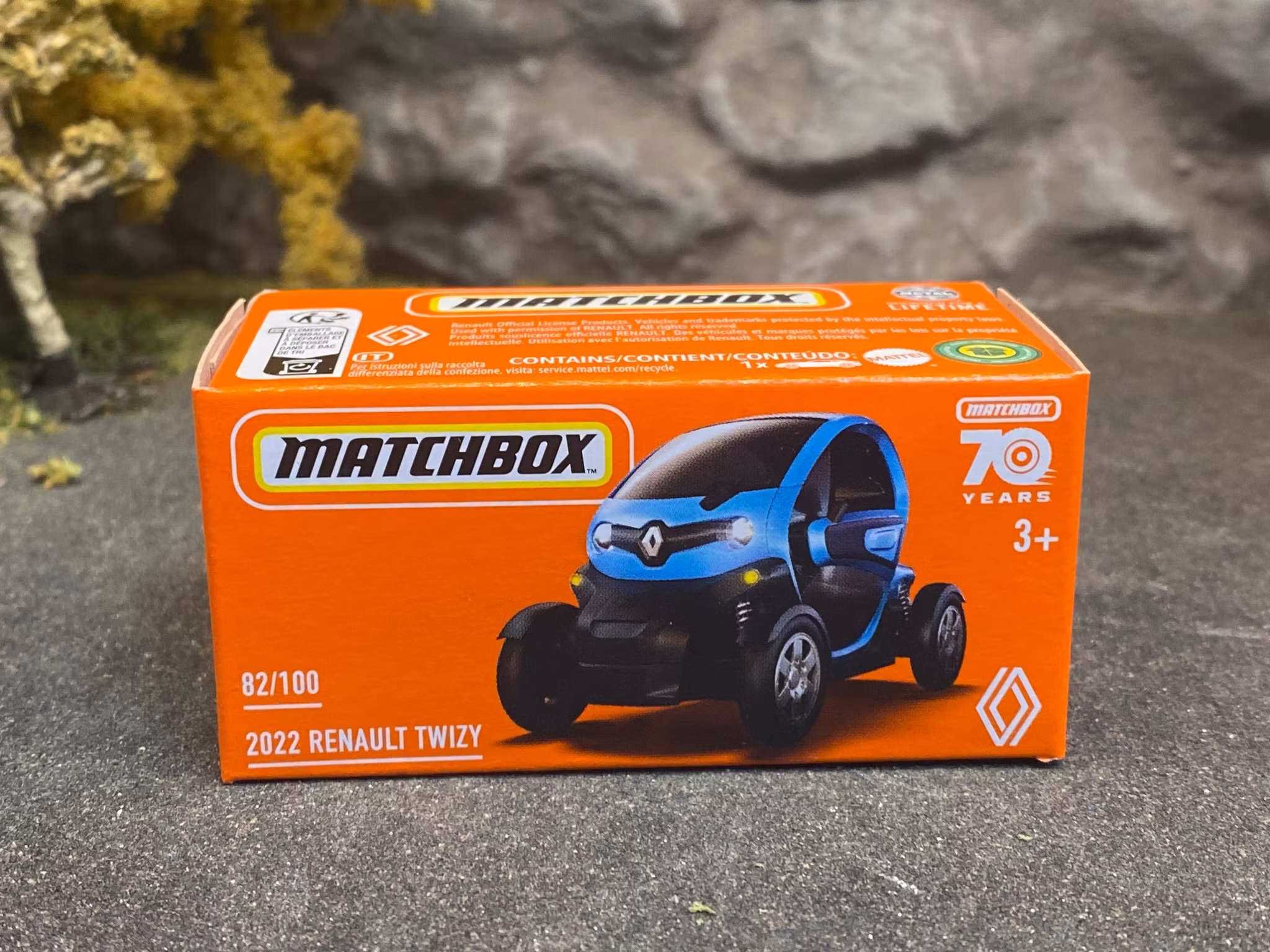 Skala 1/64 Matchbox 70-years: Renault Twizy 22'