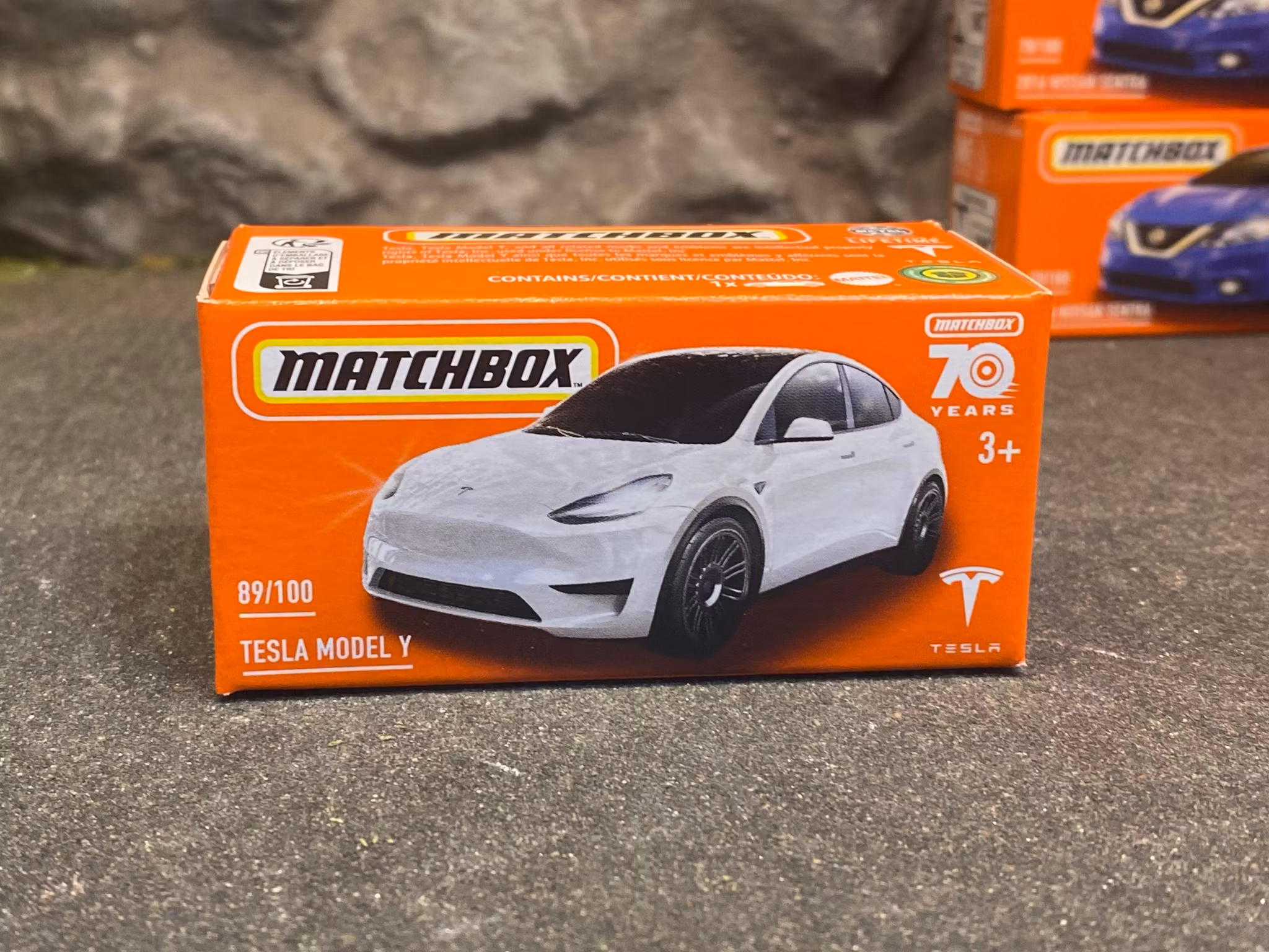 Skala 1/64 Matchbox - Tesla model Y