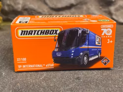 Skala 1/64 Matchbox - International eSTAR 09', Blue