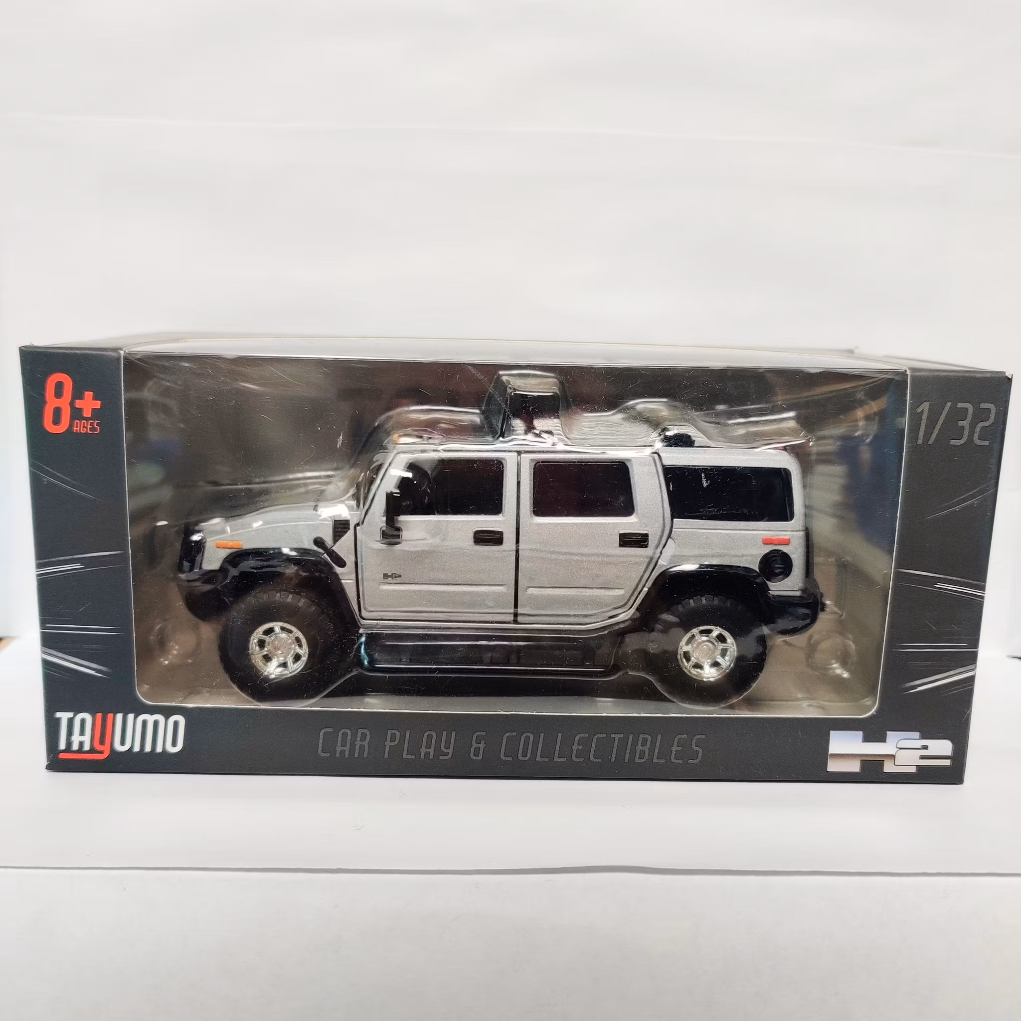 Skala 1/32 HUMMER H2, Silver-Grå,  från Tayumo