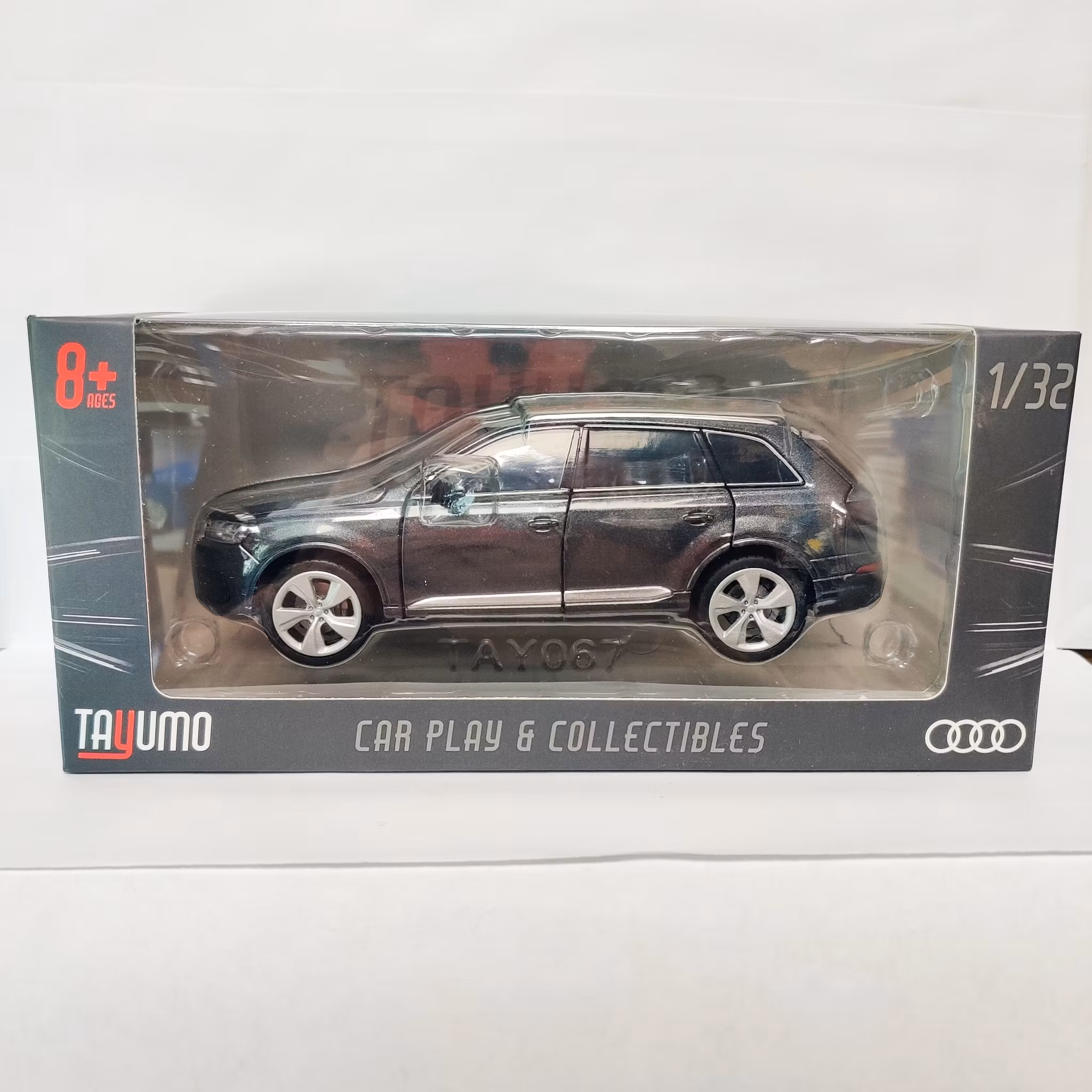 Skala 1/32 Audi Q7, Mörk-Grå (metalic) från Tayumo