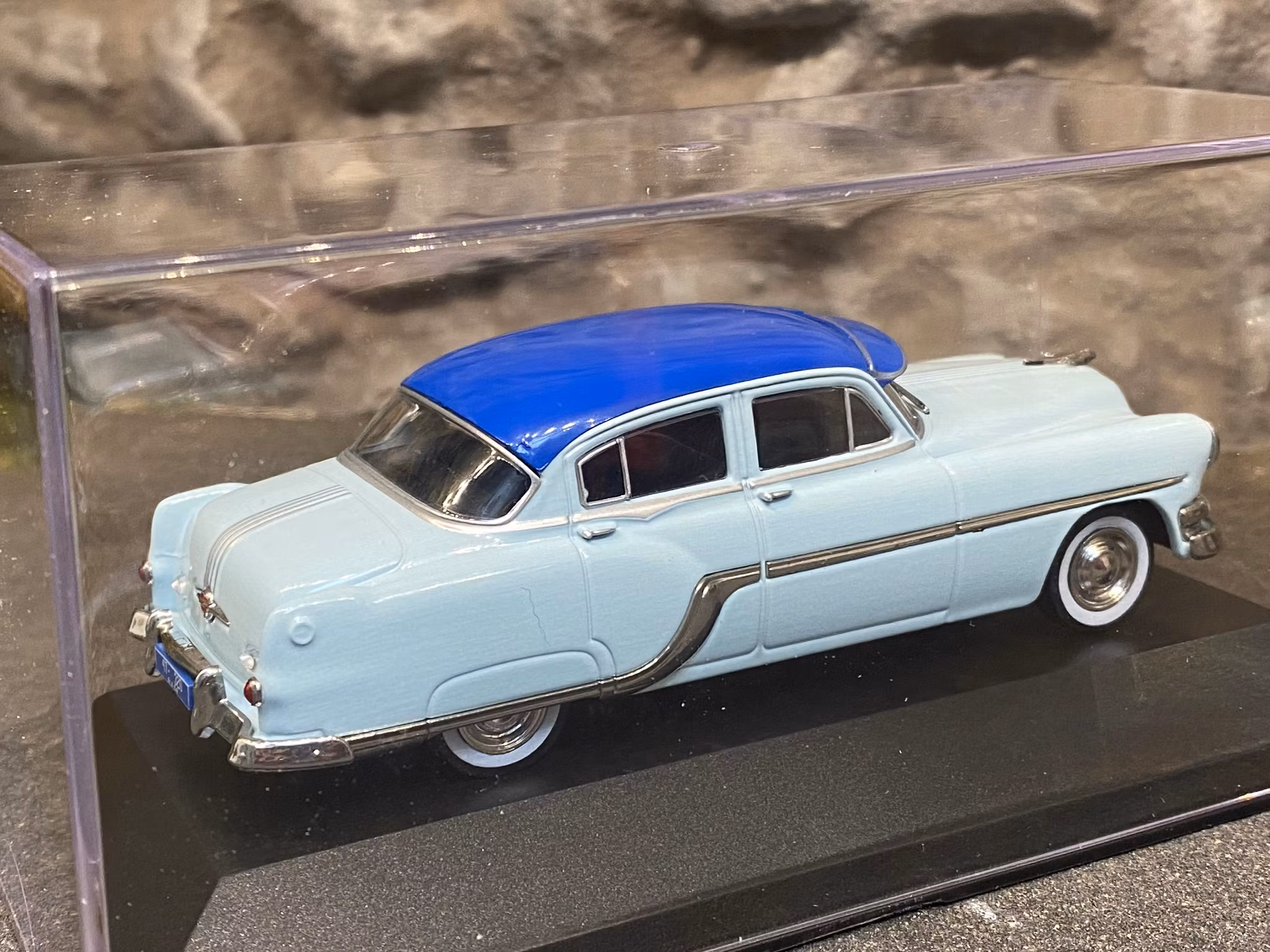 Skala 1/43 1954 Pontiac Chieftain - Route 66 series, Blue fr Eaglemoss LTD