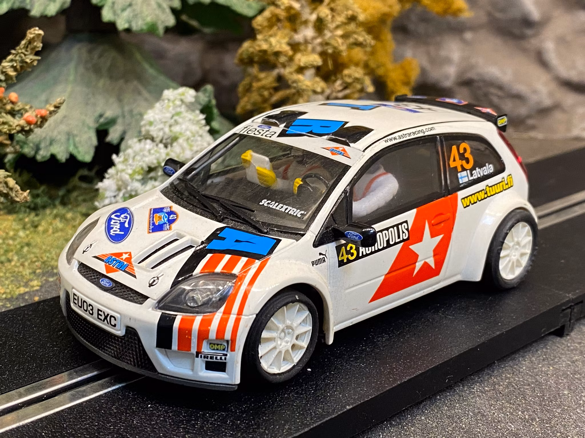 Skala 1/32 Begagnad/Used Analoge slotcar: Ford Fiesta JWRC fr SCX