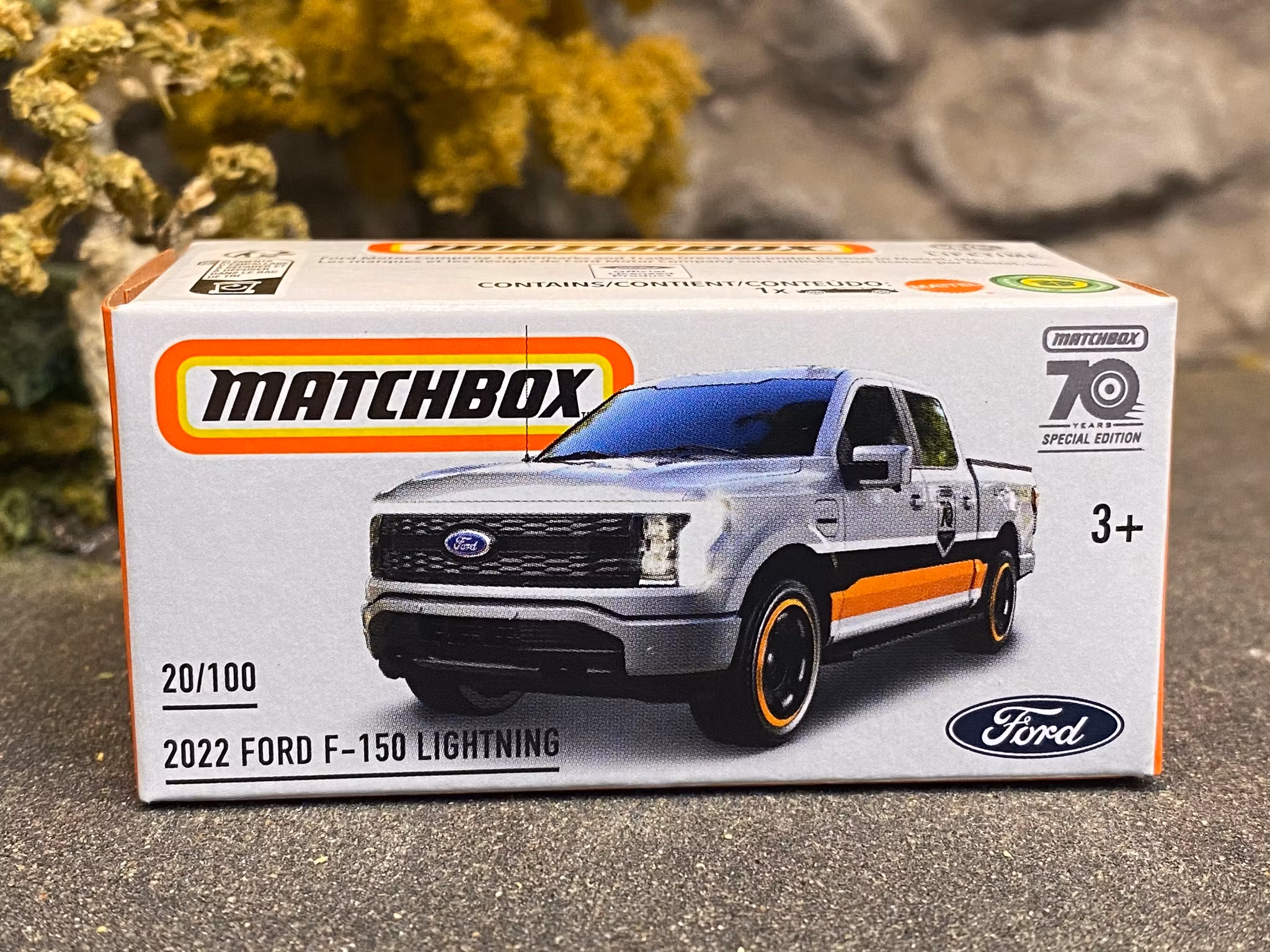 Skala 1/64 Matchbox 70-years - Ford F-150 Lightning 2022
