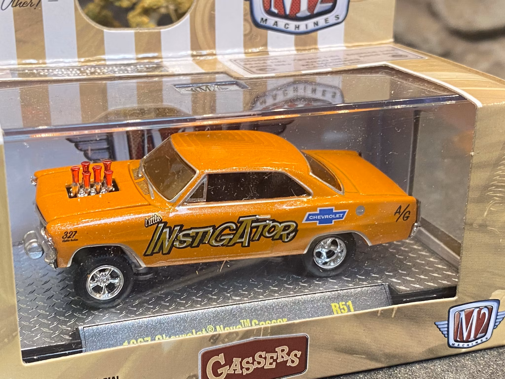 Skala 1/64 Chevrolet Nova Gasser 1967' Orange fr M2 Machines