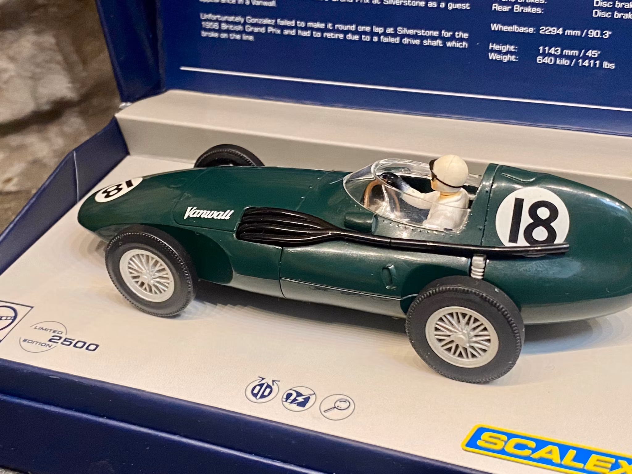 Skala 1/32 An. Slotcar - Legends Vanvall VW1/56 Silverstone fr Scalextric