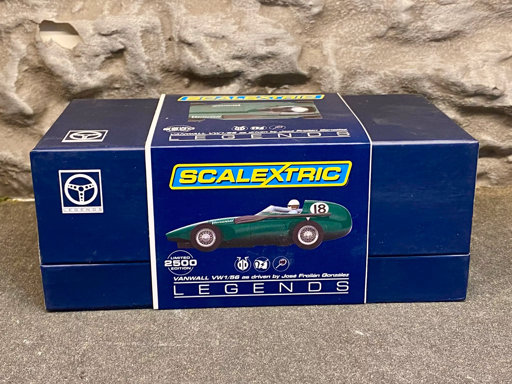 Skala 1/32 An. Slotcar - Legends Vanvall VW1/56 Silverstone fr Scalextric