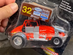 Skala 1/32 Sprint Series - #32 Red fr Maisto