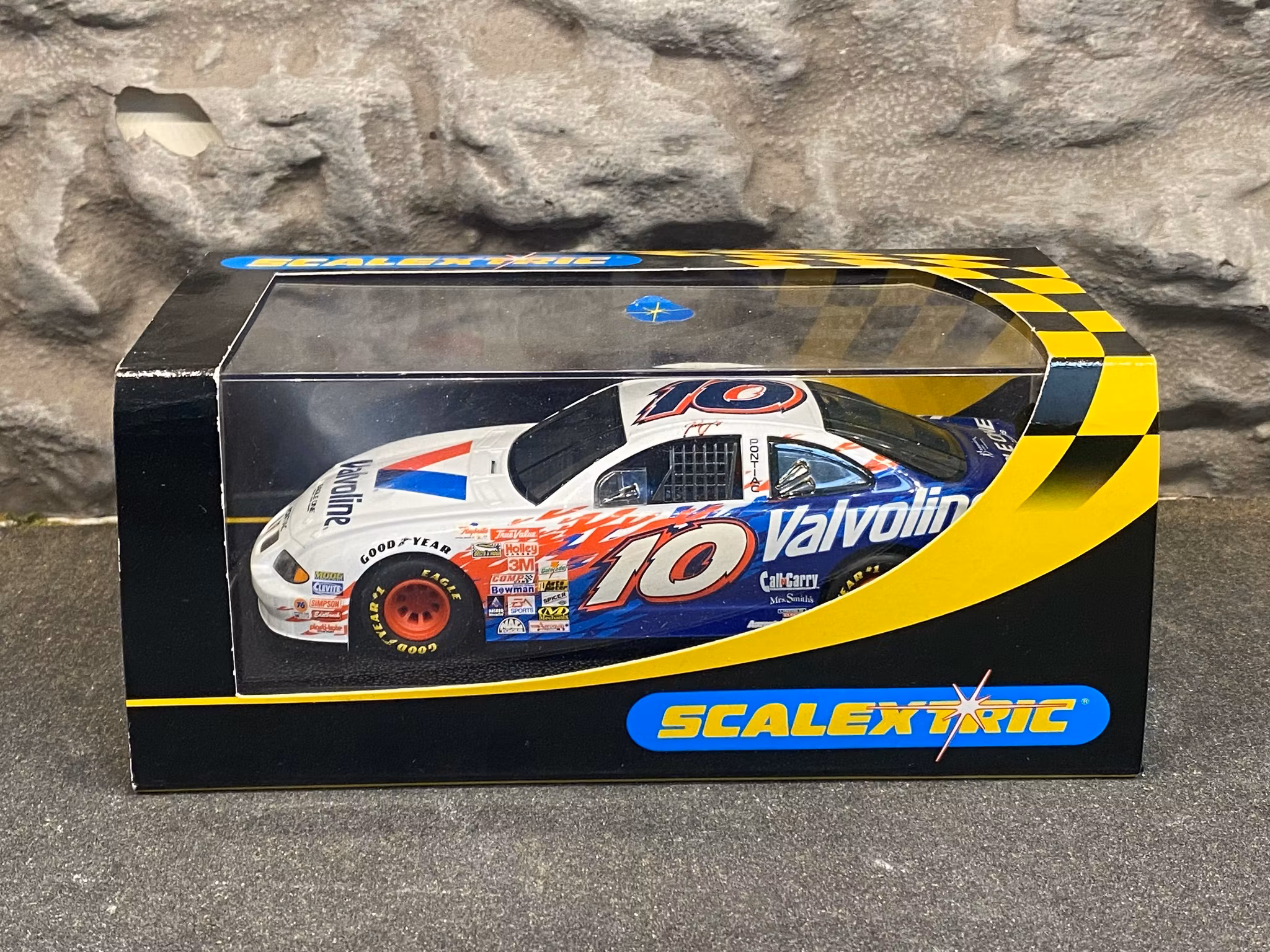 Skala 1/32 Analogue Slotcar - Pontiac GP - Valvoline 2001 fr Scalextric