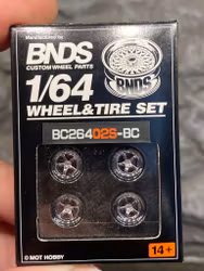 Skala 1/64 BNDS - Custom Wheel -  Wheel & Tire set: BC26402S-BC