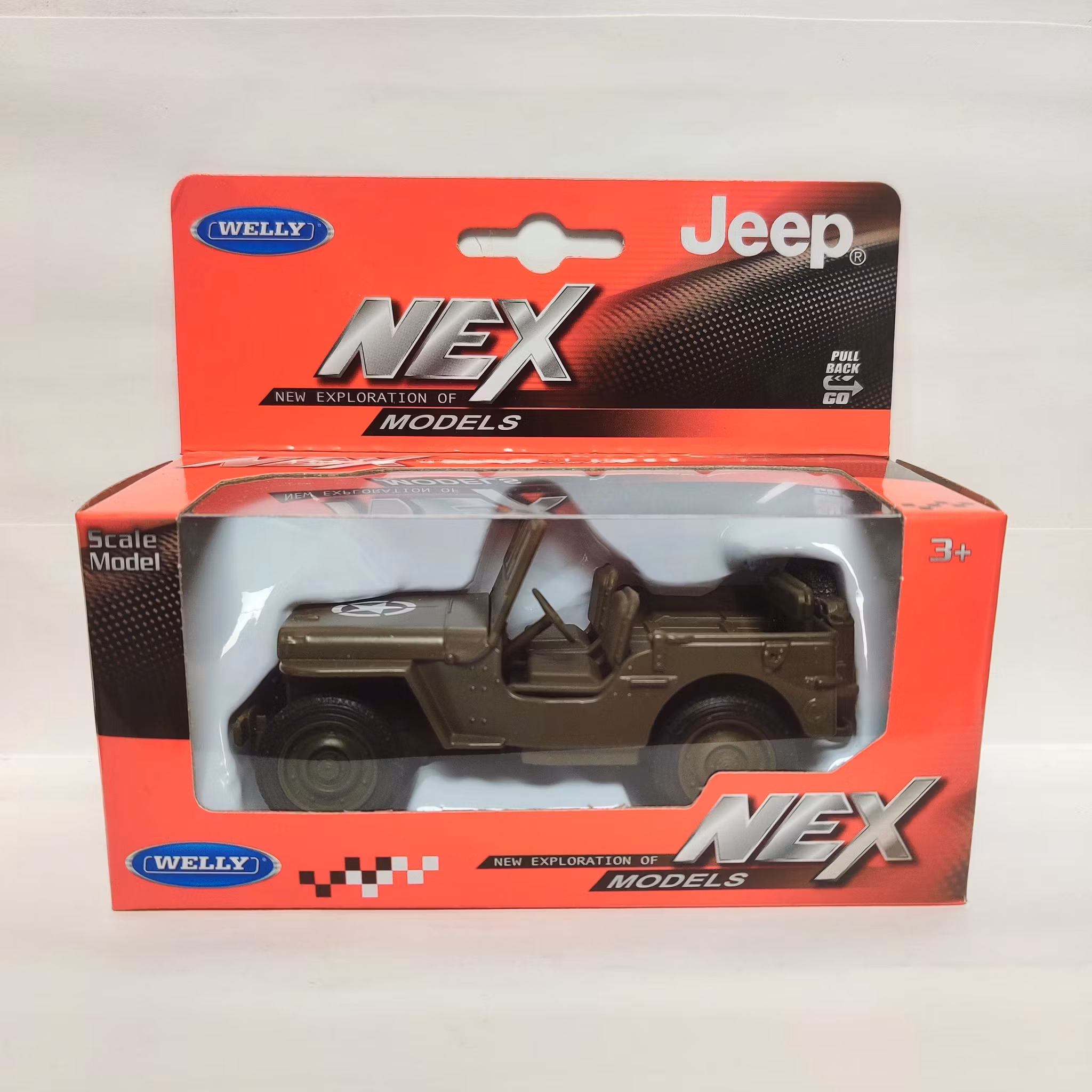 Skala 1/33-35 JEEP 1941 Willys MB med pullback-motor från Welly