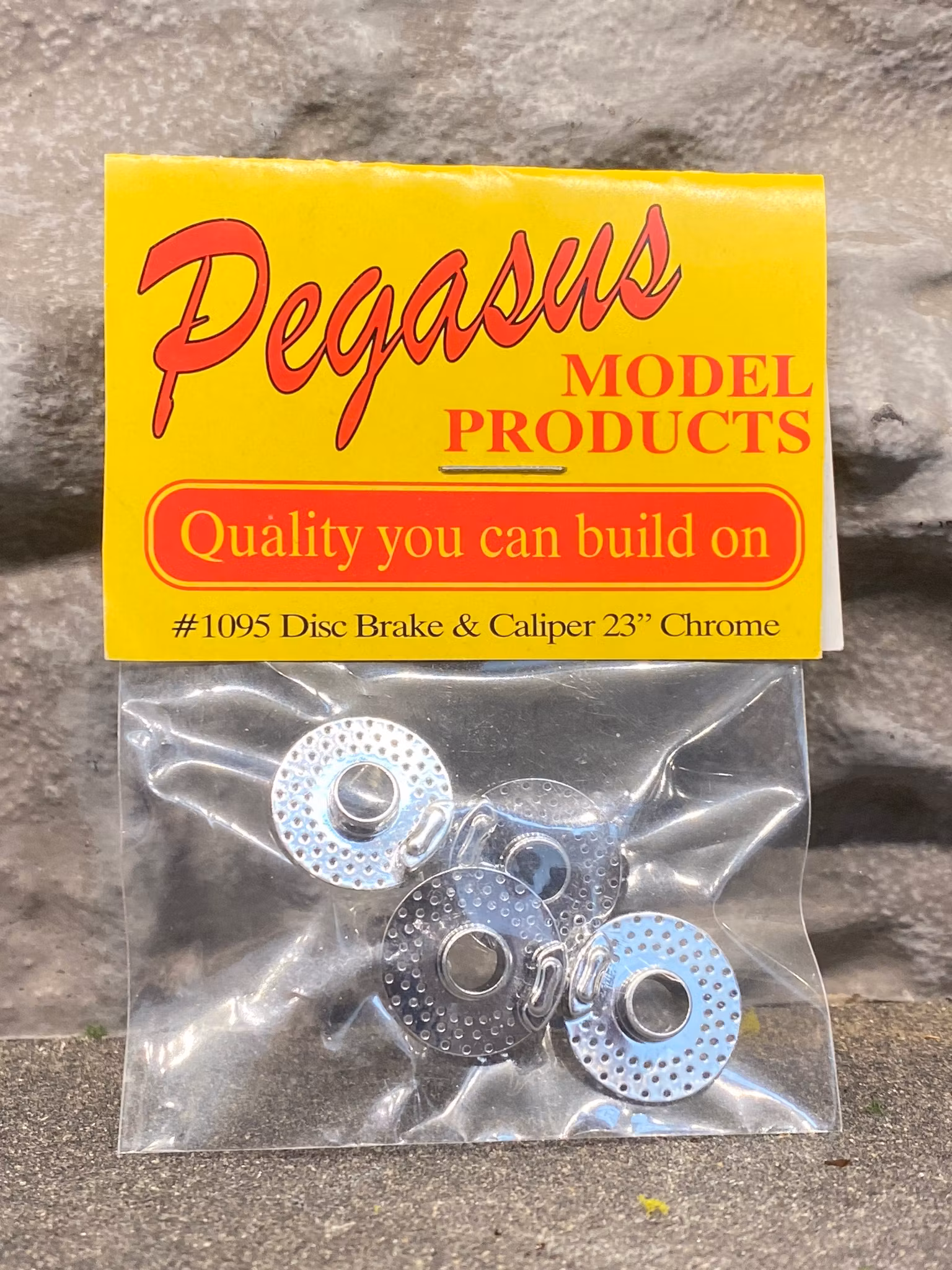 Scale 1/24 Chrome 23" Disc Brakes w/Molded Caliper (set of 4) fr Pegasus