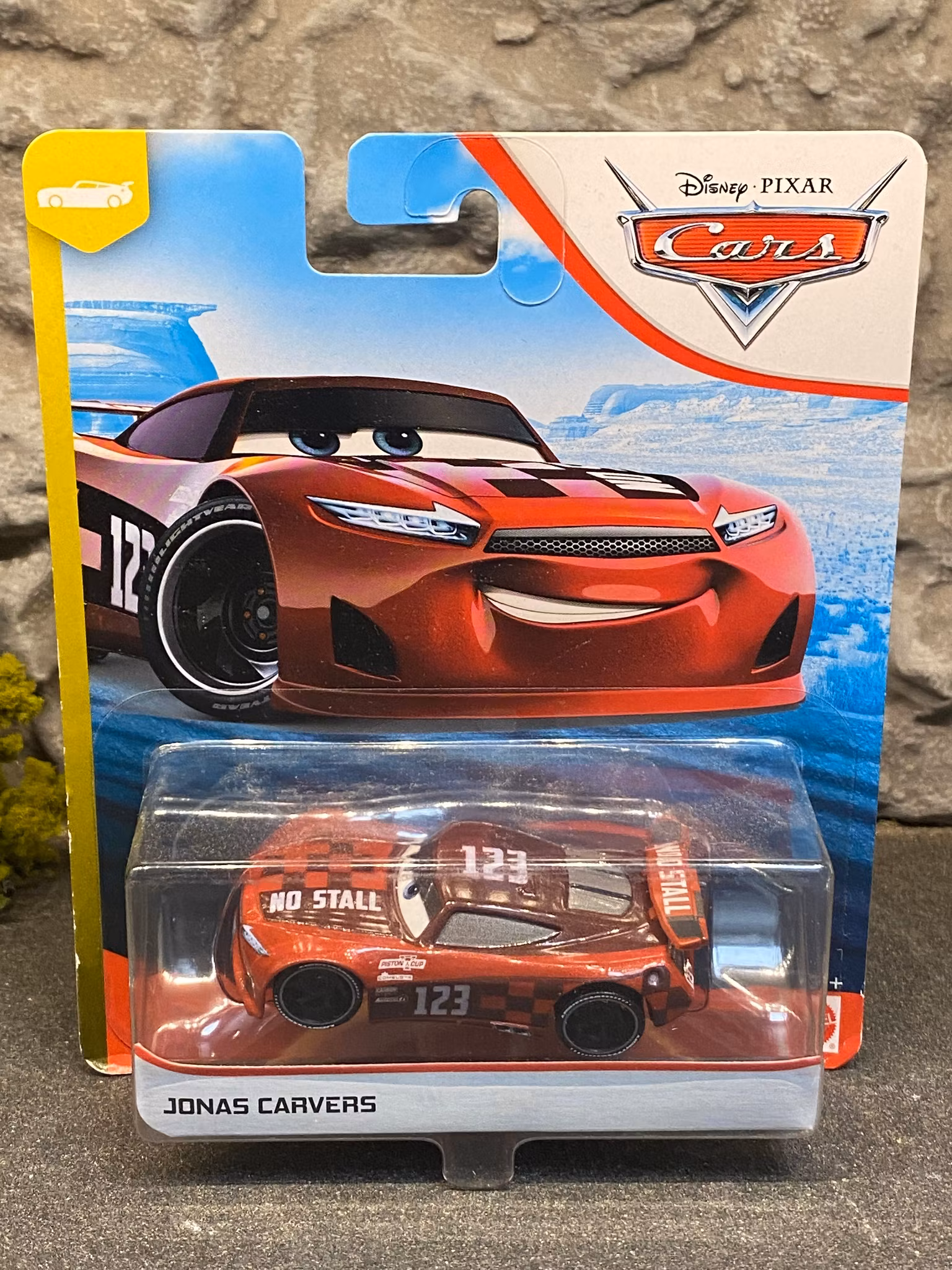 Skala 1/43 Disney · Pixar Cars: Jonas Carvers