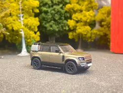 Skala 1/87 - Land Rover Defender 110, Metallic Brown fr PCX87