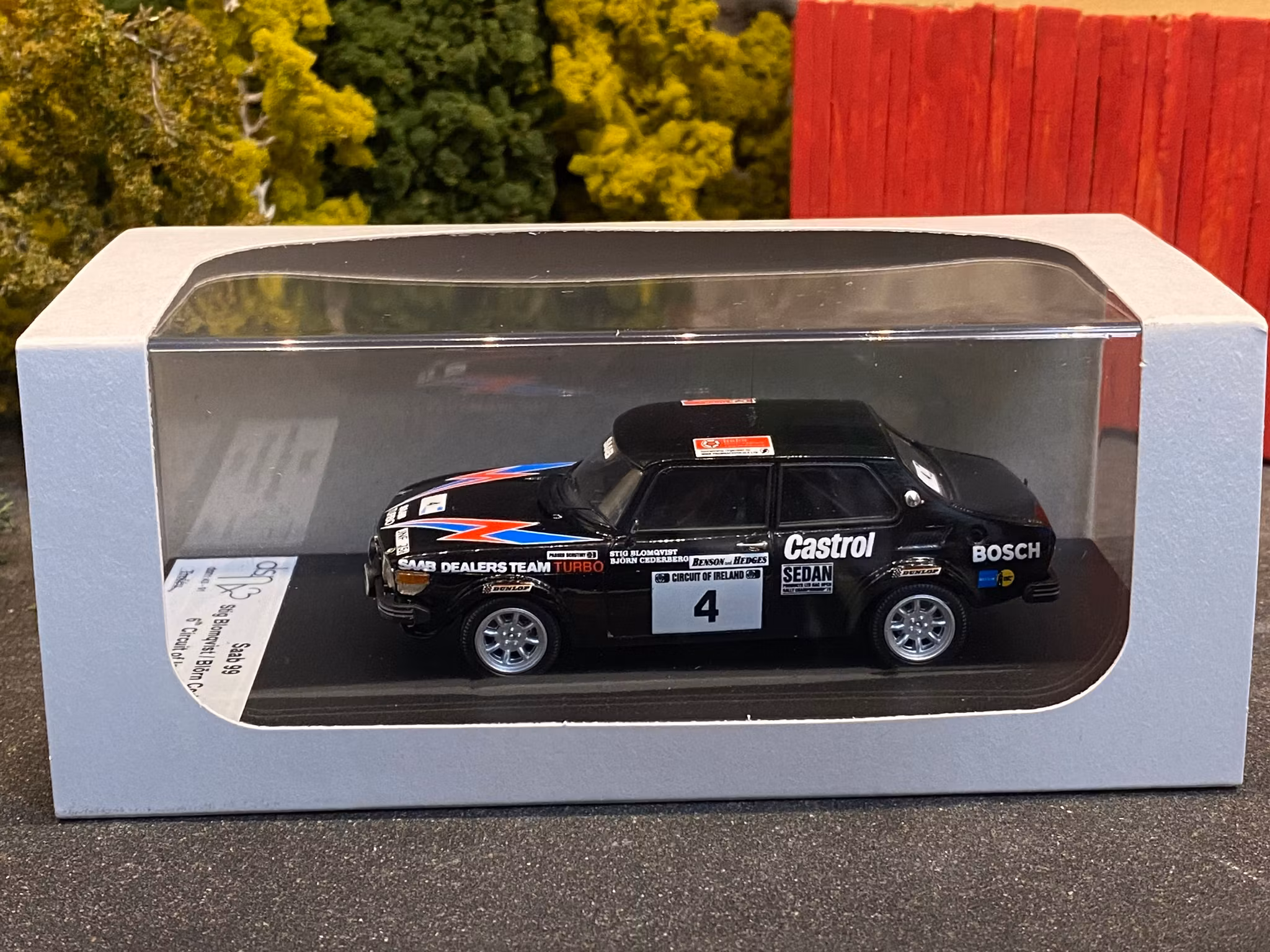Skala 1/43 Saab 99, Circuit of Ireland 79', S Blomqvist/B Cederberg f Troféu DSN43