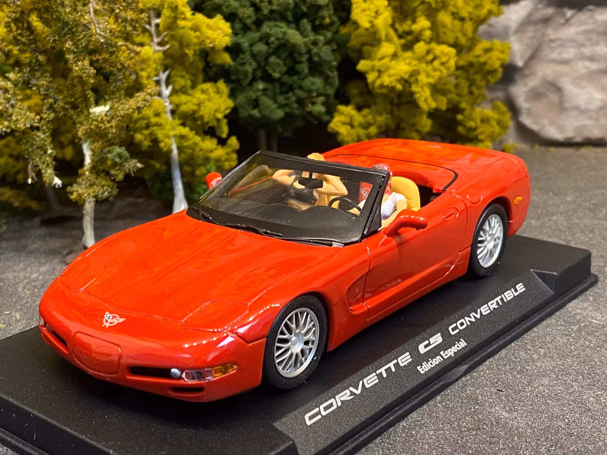 Scale 1/32 Analogue FLY slotcar: Chevrolet Corvette C5 Z06, Red Convertible