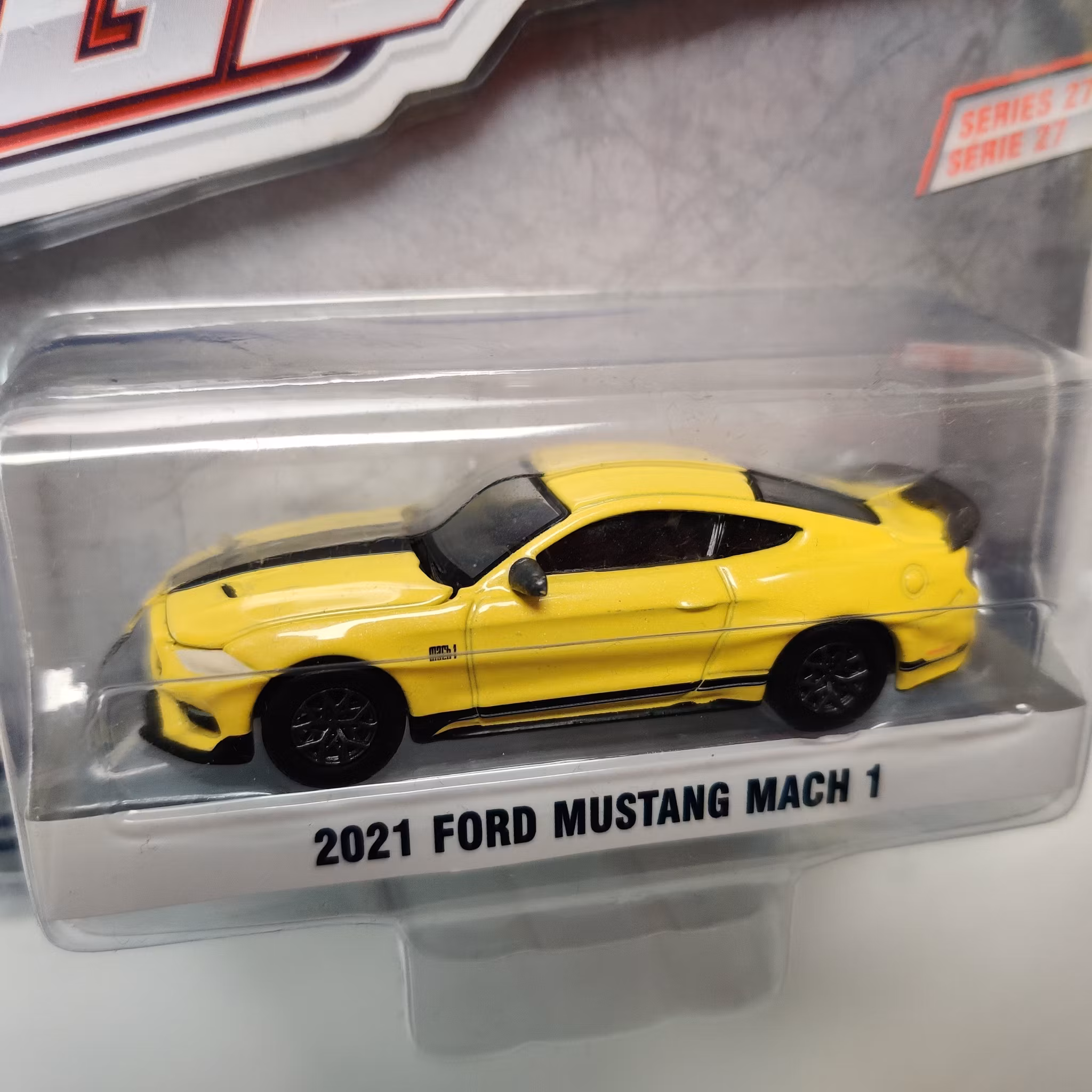 Skala 1/64 Ford Mustang Mach 1 2021 "GL Muscle" från Greenlight