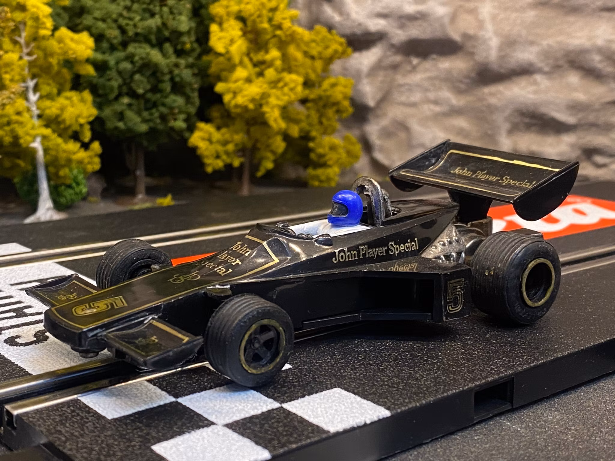 Skala 1/32 Used Analoge slotcar: Lotus "John Player Special" C125 fr Scalextric