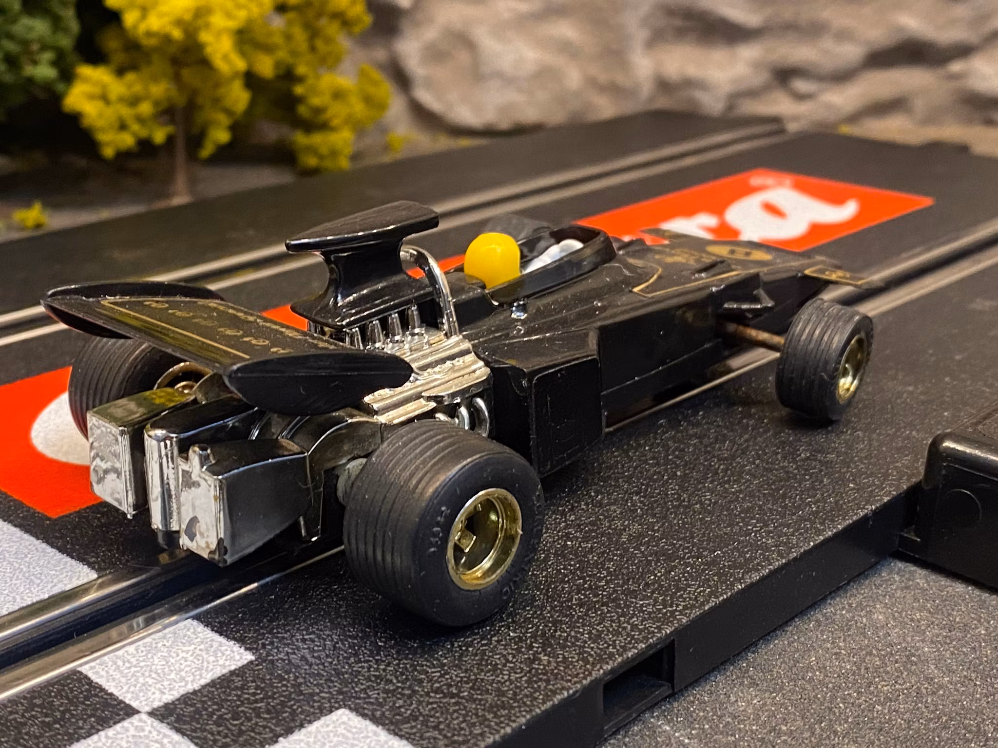 Skala 1/32 Used Analoge slotcar: Lotus "John Player Special" C050 fr Scalextric