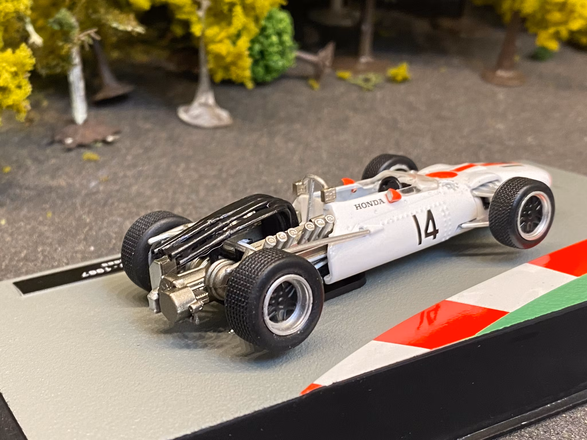 Skala 1/43 Honda RA300 1967 - John Surtees fr Altaya