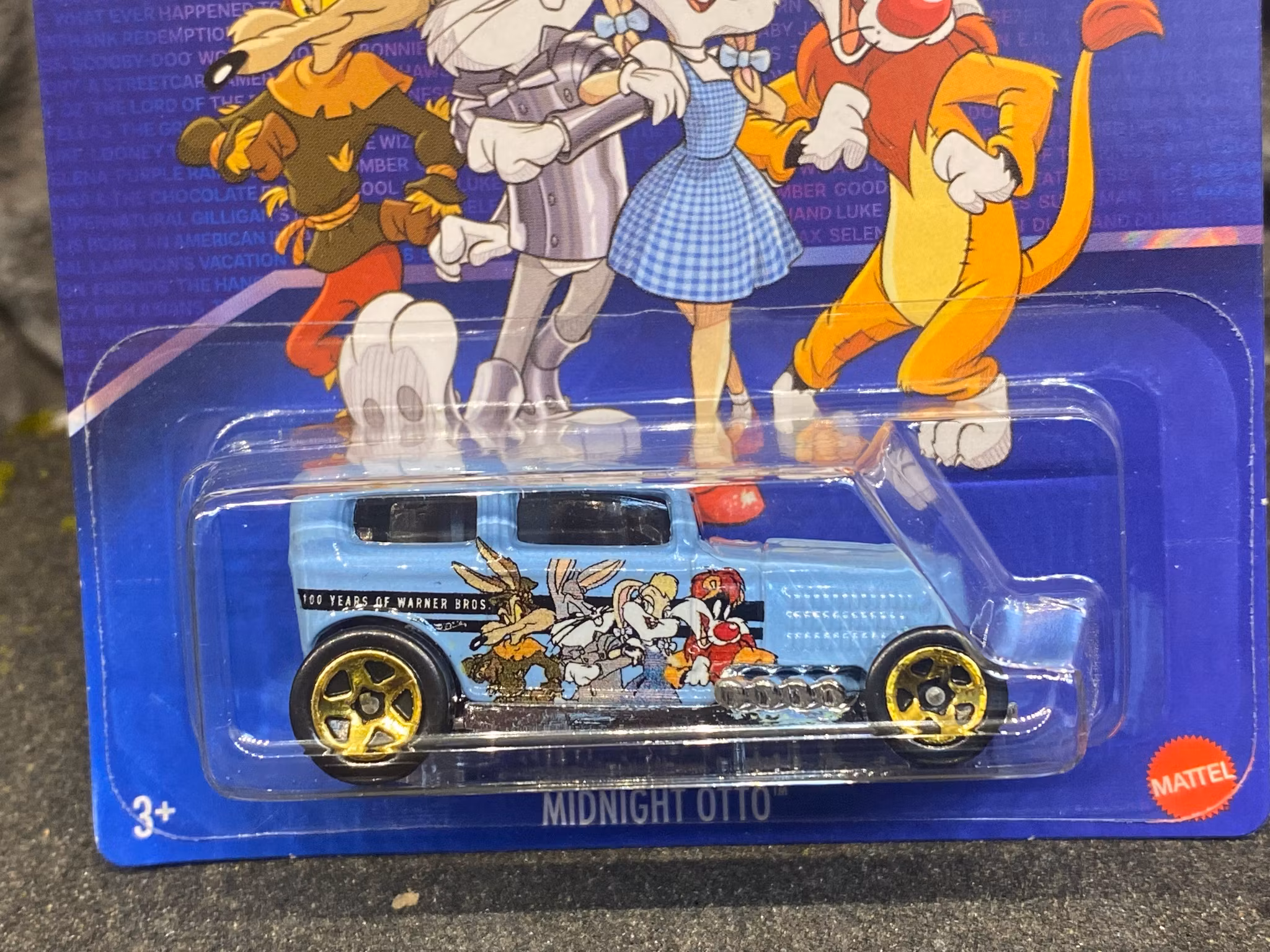 Skala 1/64 Hot Wheels - WB 100 years - Midnight Otto